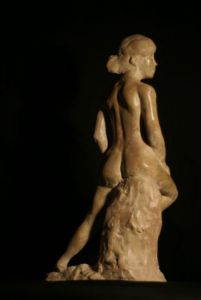 Voir le détail de cette oeuvre: Statuette femme assise 1